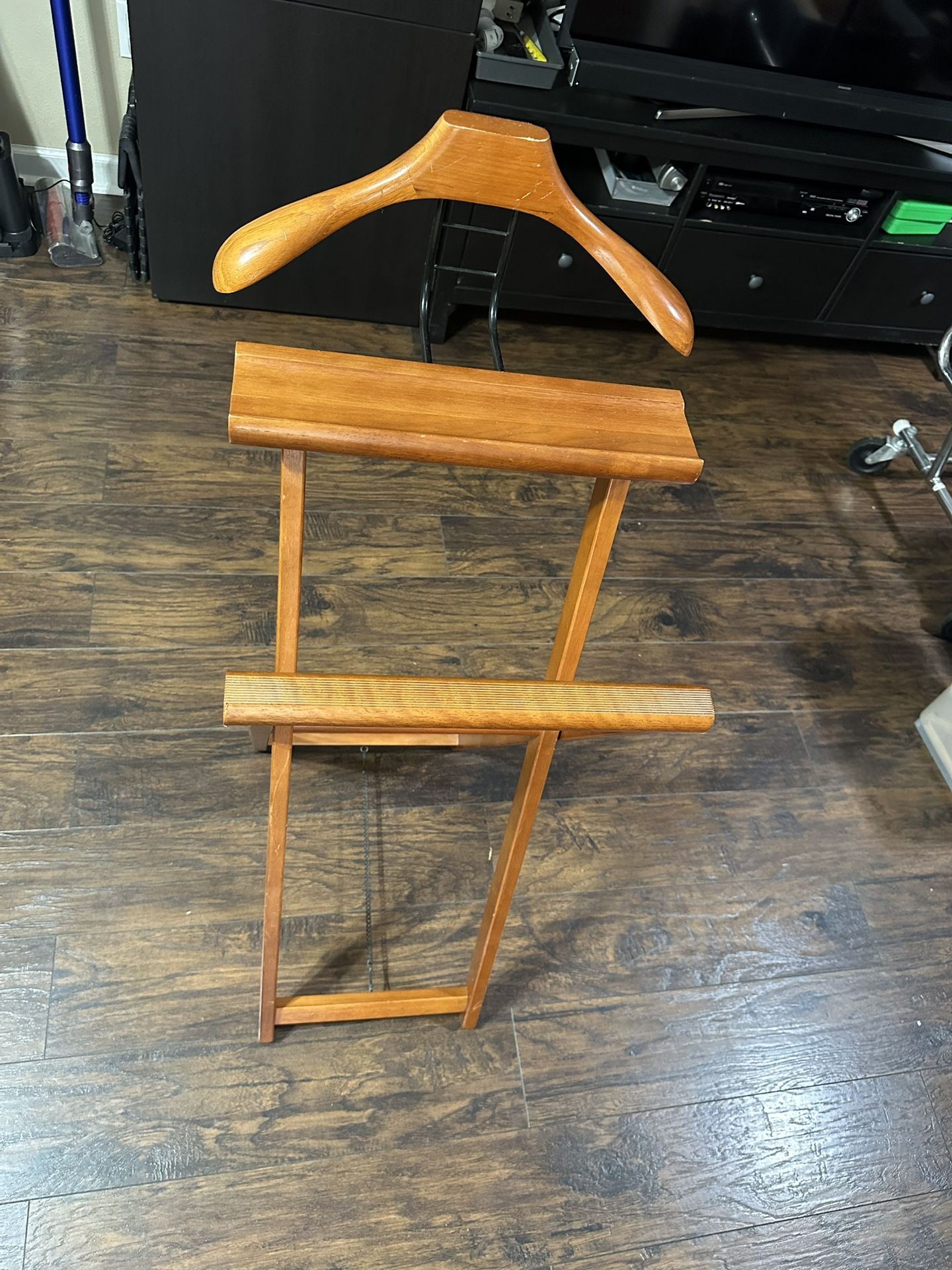Suit Valet Stands
