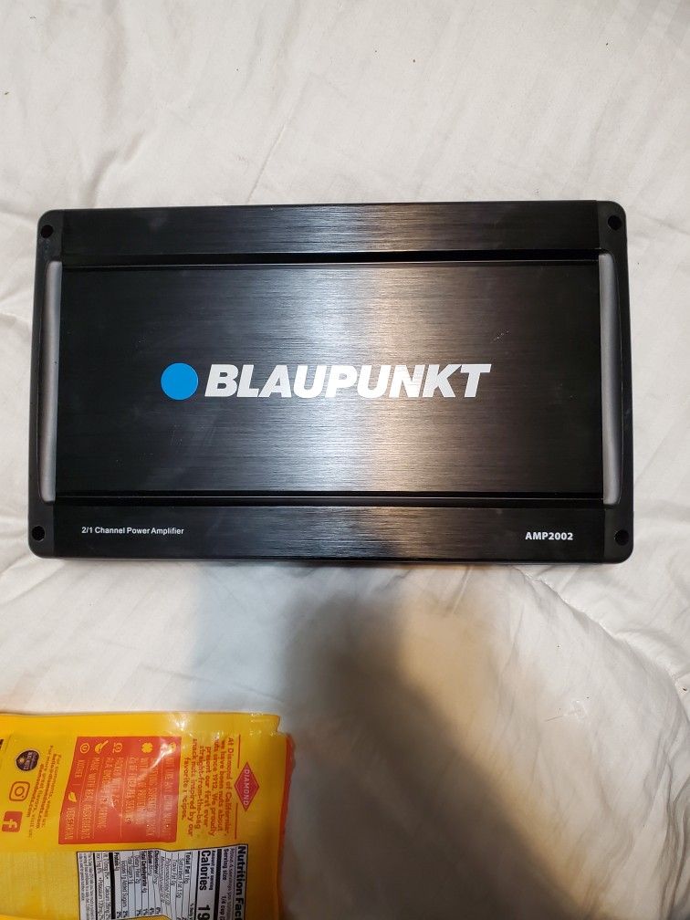 Blaupunkt AMP2002 Subwoofer Amp