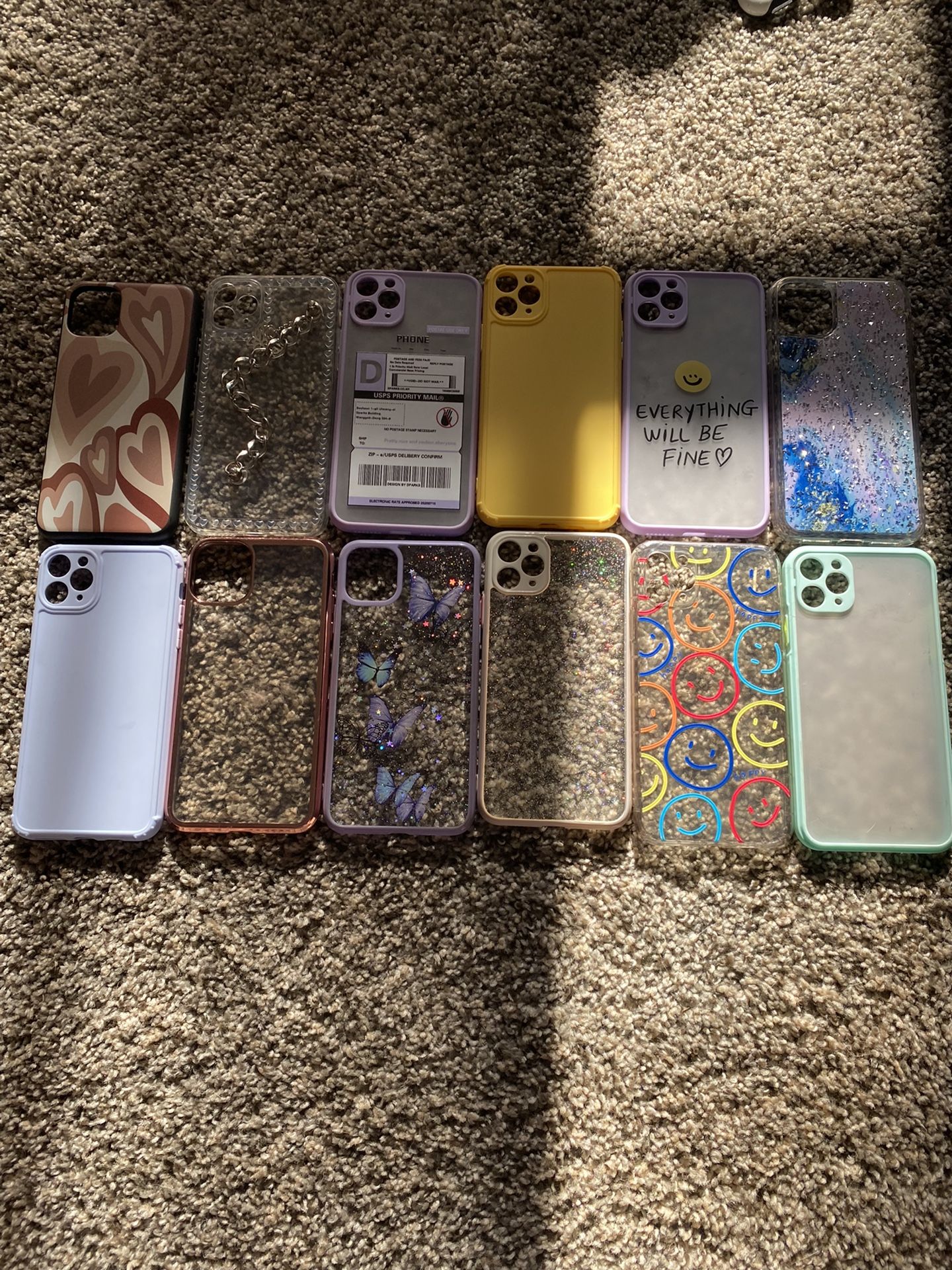 IPHONE 11 PRO MAX CASES GOOD CONDITION FOR WOMEN