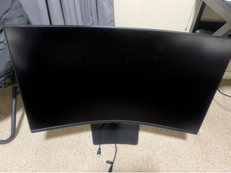 Samsung Odyssey G7 37 curved gaming monitor