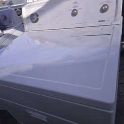 Kenmore Gas Dryer Super Capacity And Heavy Duty Works Excellent