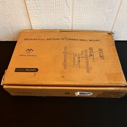 Perlesmith Medium Full-Motion TV Corner Wall Mount