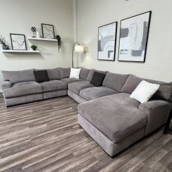 FREE DELIVERY Macys Gray Sectional Couch