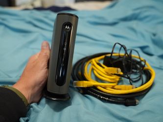Motorola Internet Modem/Router (Model MB 7420)