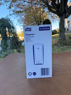 Tork Autofoam Soap Dispenser White S22