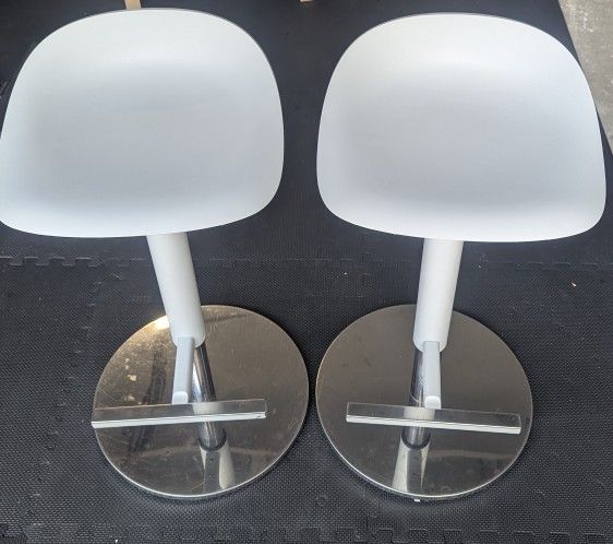 Bar Stools (Set 2) Gray.