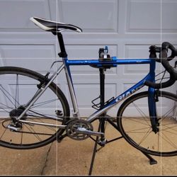 Giant FCR Road Bike