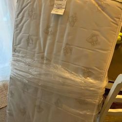 Serta Perfect Start Deluxe 2-Stage Crib and Toddler Mattress