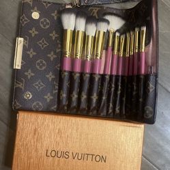 lv Makeup brush wristlet wallet