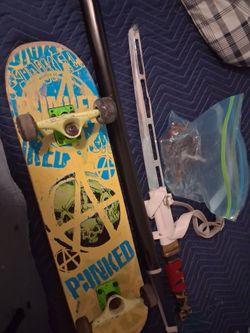 Kids toys 2 swords samuri etc skateboard and toy army ma