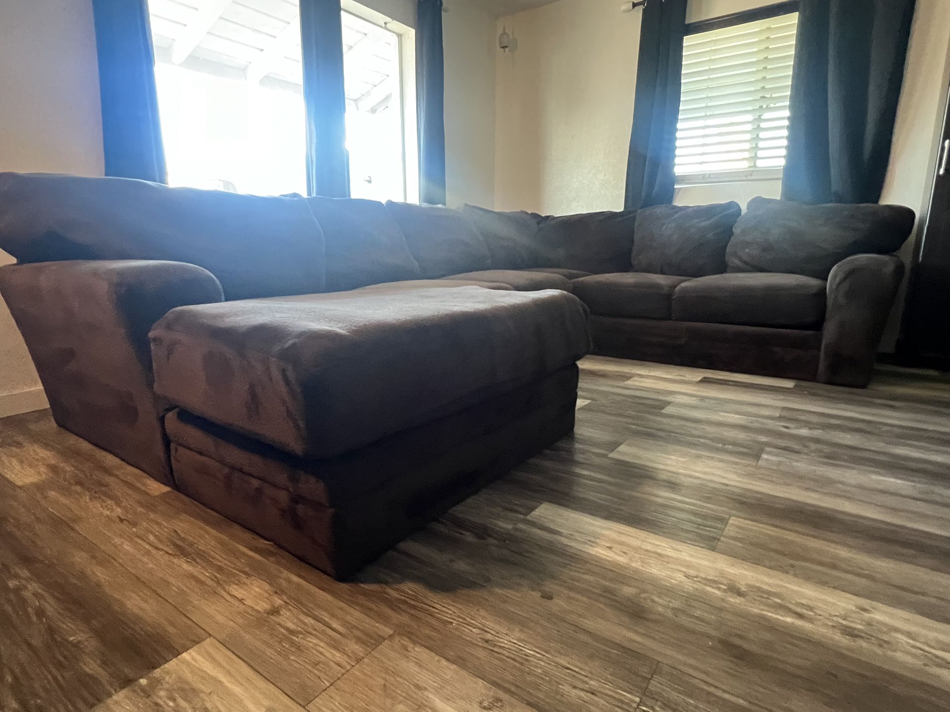 Sectional Couch Free Delivery