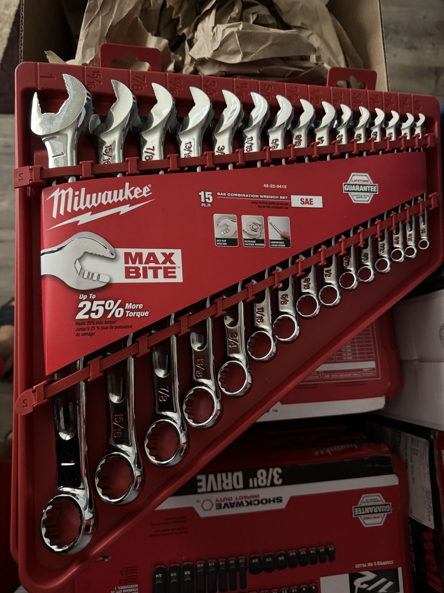 New Milwaukee Combination SAE Wrench Mechanics Tool Set (15-Piece) 48-22-9415