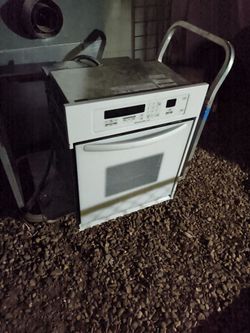 KitchenAid 24-in convection oven