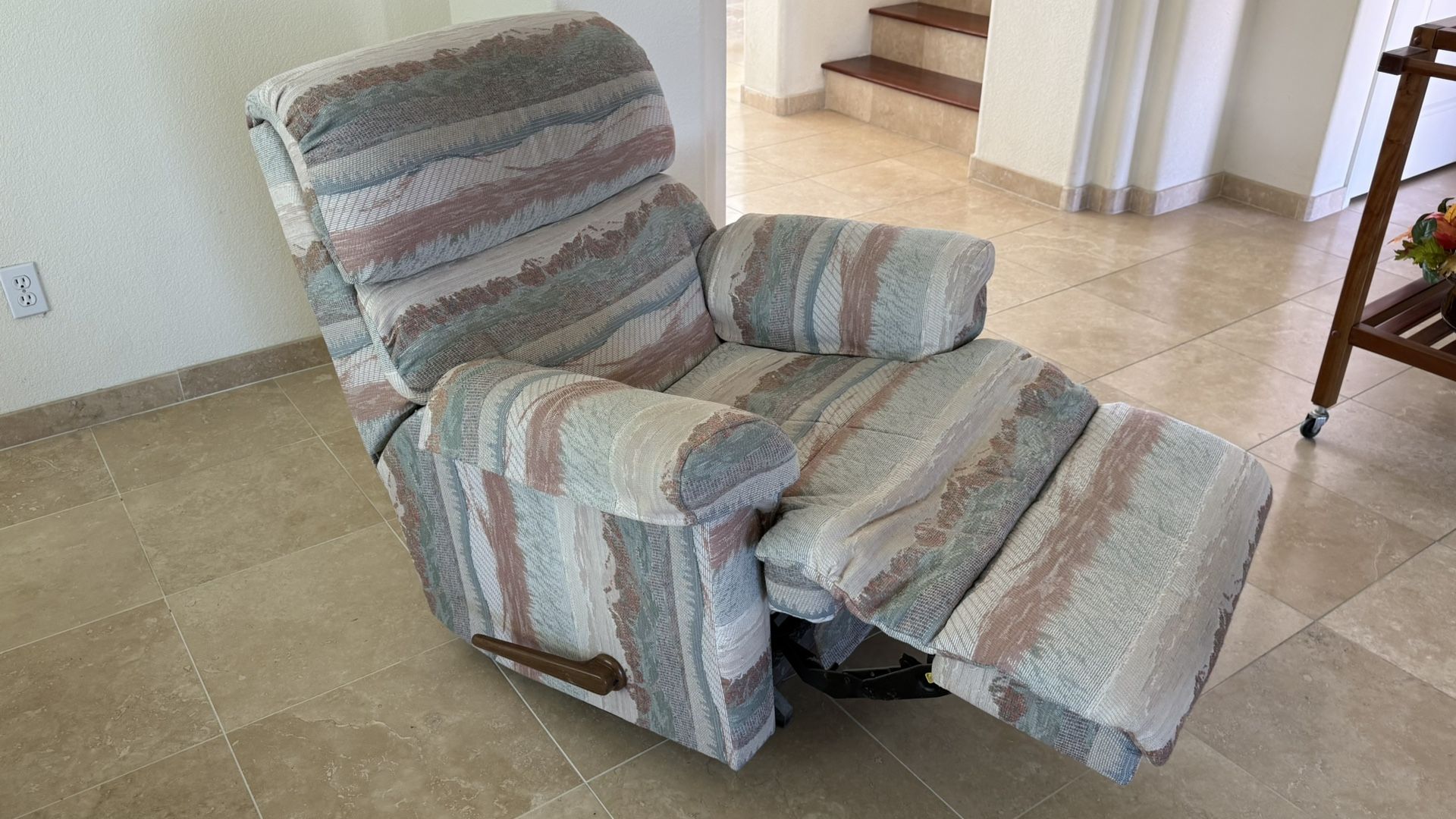 Very nice Rocking Chair