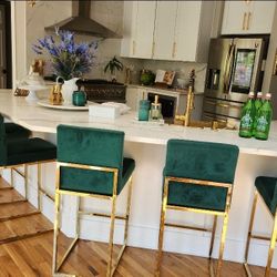 Meridian Furniture Giselle Collection Modern | Contemporary Velvet Upholstered, Channel Tufted Counter Stool with Polished Gold Metal Base, 16" W x 19