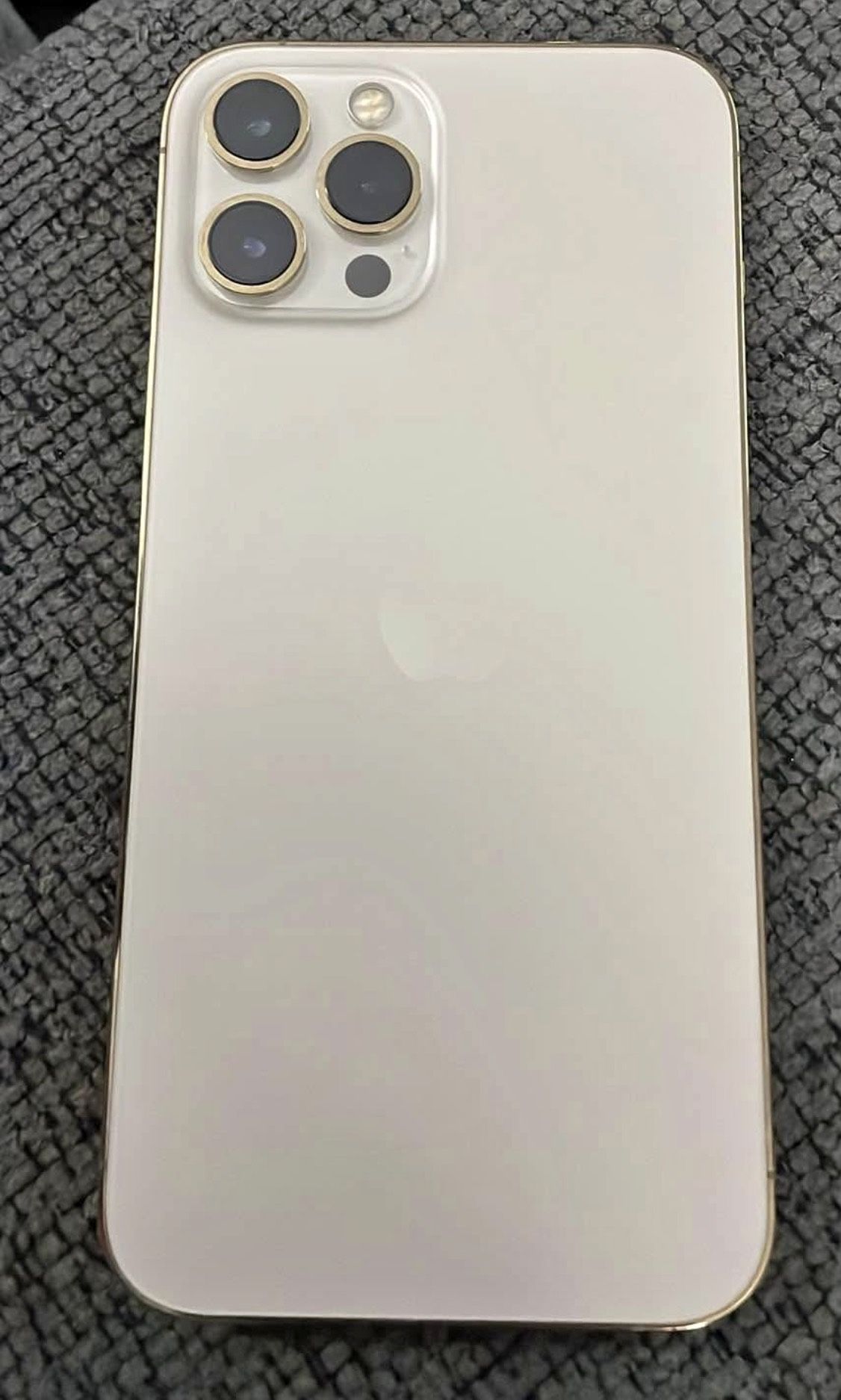 iPhone 12 Pro Unlocked & PS4 Pro