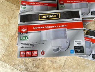 Defiant light