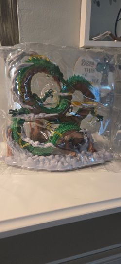 Shenron & Goku figure  dragon ball z  collector's statue