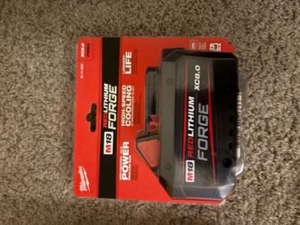 Milwaukee M18 18V Lithium-lon REDLITHIUM FORGE XC 8.0 Ah Battery Pack