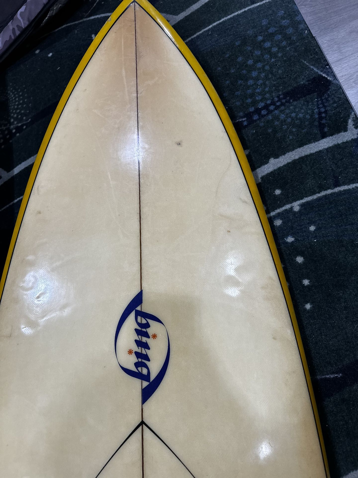 Surfboard 