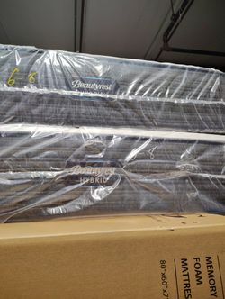 New Queen Beauty Rest BLK Hybrid (2) Left $699