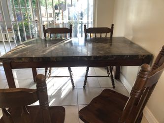 Kitchen Table And Chairs