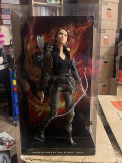 Katniss 2012 The Hunger Games Barbie Collector Doll Black Label Collection