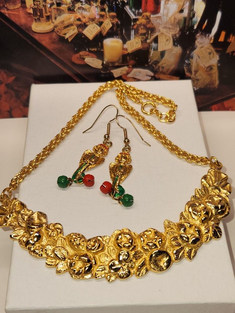 #1981, ART DECO 10K GOLD PLATED,  ENAMEL VINTAGE CHOKER 14"IN & EARRINGS
