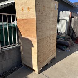 Free wood crate