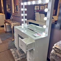 ❤️❤️❤️ VALENTINES SPECIAL!!! FULLY ASSEMBLED VANITY FOR $325!