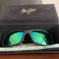 Maui Jim Black & Green Sunglasses