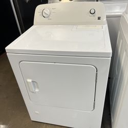 Kenmore Gas Dryer In White 