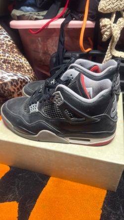 Jordan 4 breds