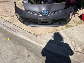 2013-2014-2015 TOYOTA PRIUS FRONT BUMPER