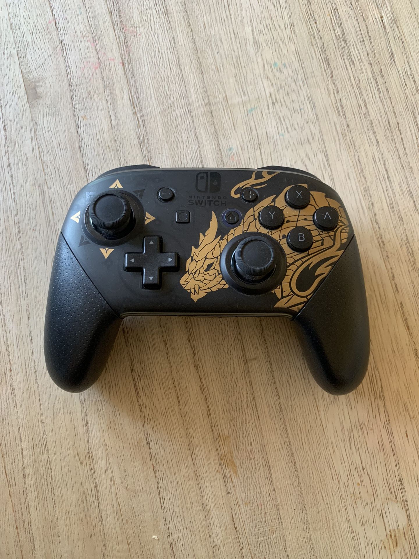 Nintendo Switch Pro Controller Monster Hunter Rise Edition