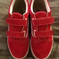 Youth Size 6 Red Vans