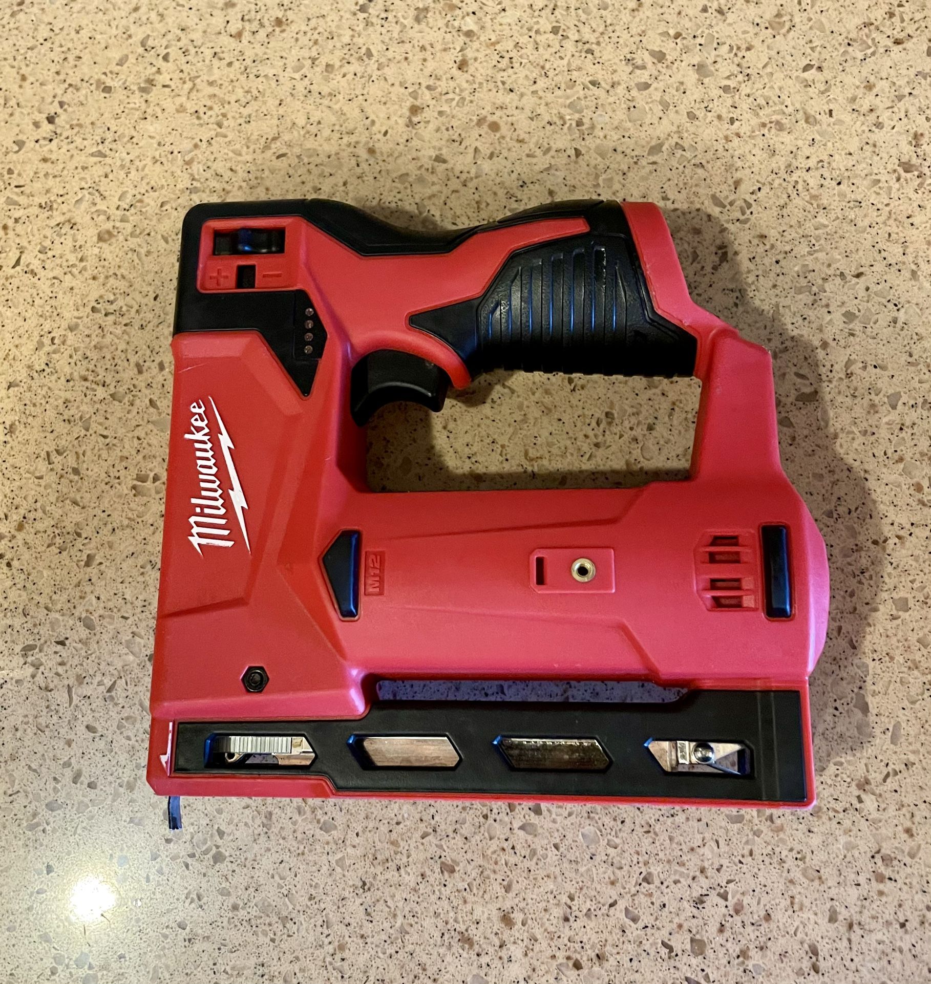 USED: Milwaukee M12 Stapler (Tool ONLY) 