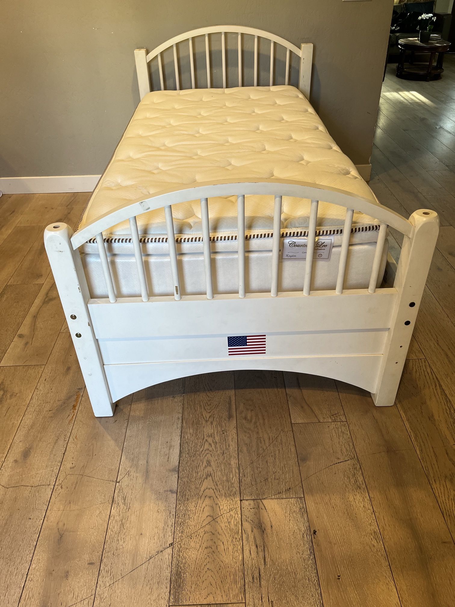 White Solid Wood Twin Platform Bed With Mattress Cama Colchon Cot Sleep 🛌 
