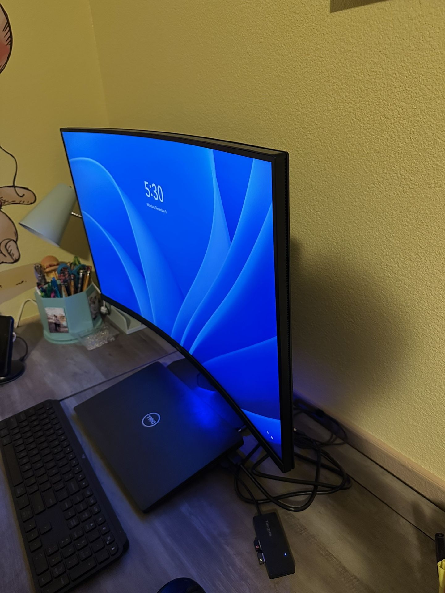 Dell 32" LED Curved QHD Gaming Monitor