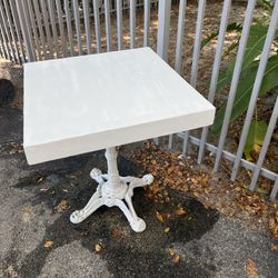 French Bistro Table 