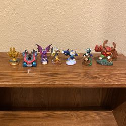 Skylander Mini Figure Bundle