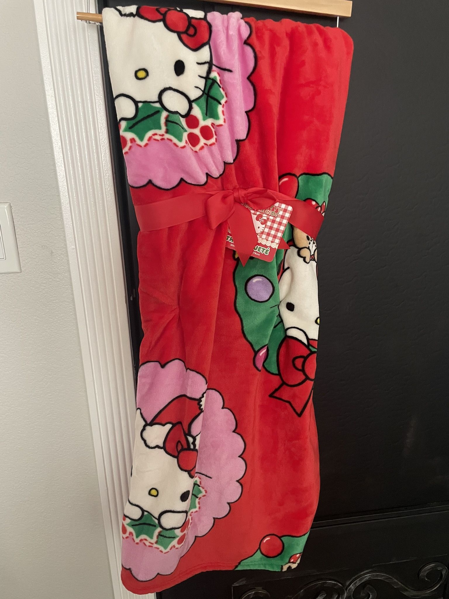Hello Kitty Christmas Blanket New 
