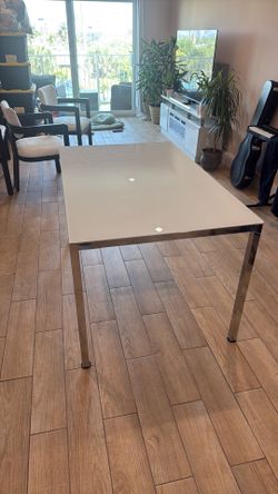 Dinning table