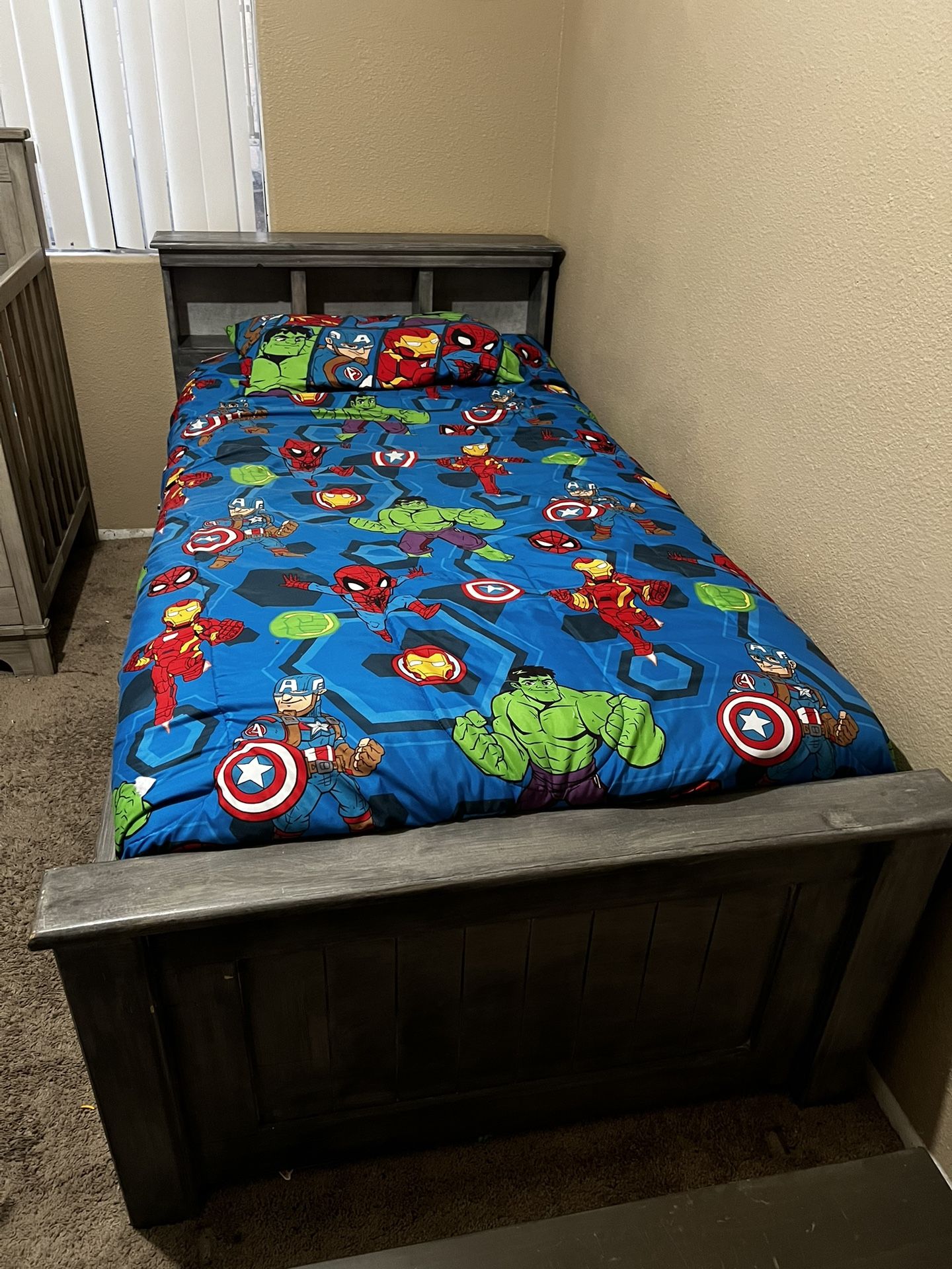 Twin Bed And Mattress