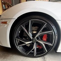 OEM Audi R8 20” Performance Wheels - Set of 4