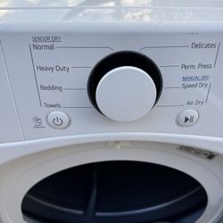 LG Electric Dryer 