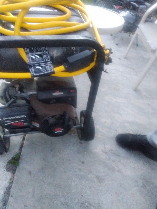 powerboss generator 5500watt Home & Garden