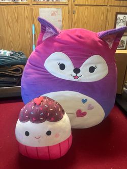 Big and small squishmallows
