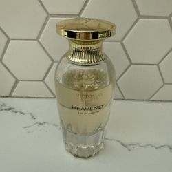 Victoria’s Secret Heavenly Perfume 