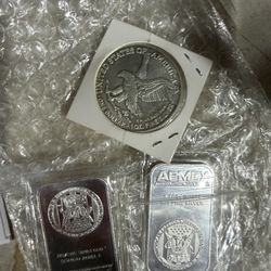 2 Silver Apmex Bars And 1oz Coin